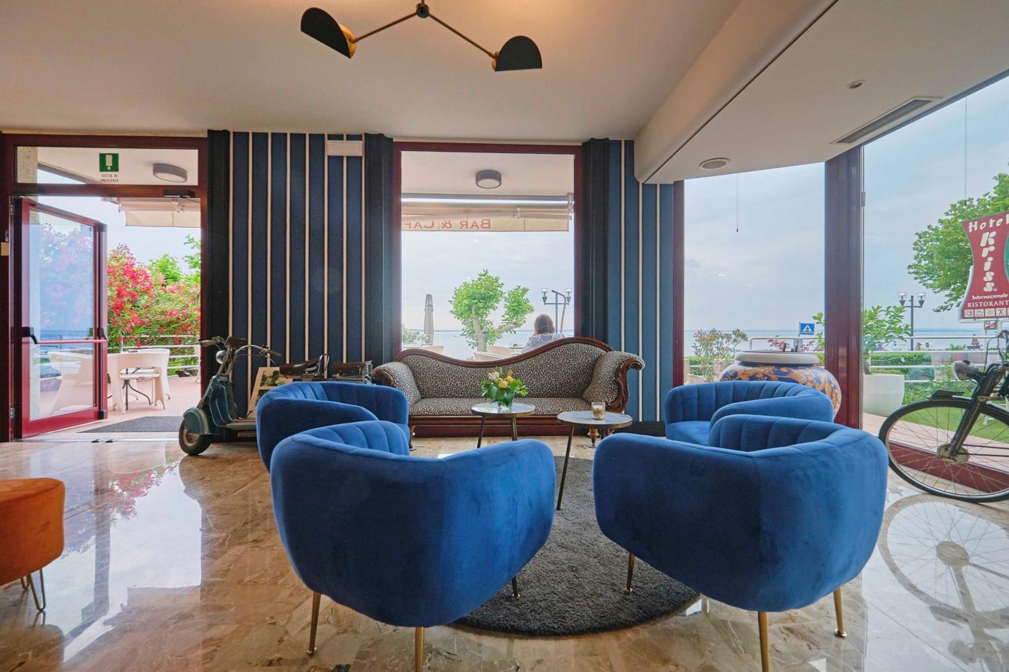 Kriss Internazionale Hotel Бардоліно Екстер'єр фото